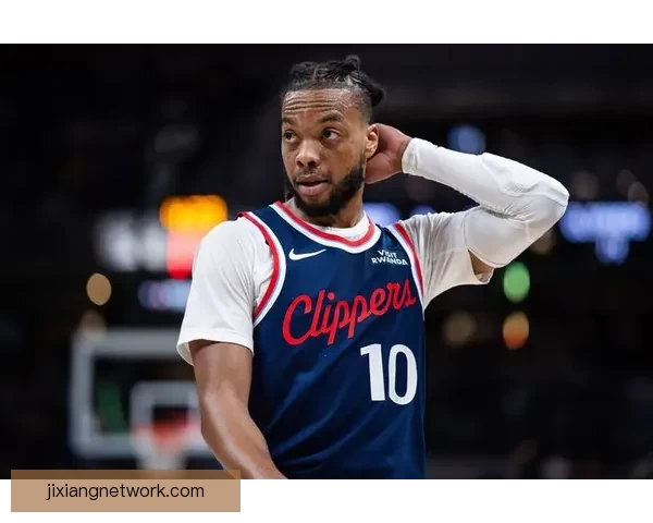 卢指导：专注于比赛执教不纠结小卡与加兰出场时间限制