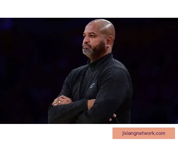 比克斯塔夫信心满满锁定东部第一全员参与攻防更强球队在路上